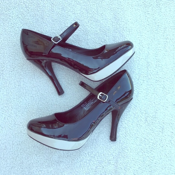 ⬇️‼️Maurices Heels - Picture 2 of 2